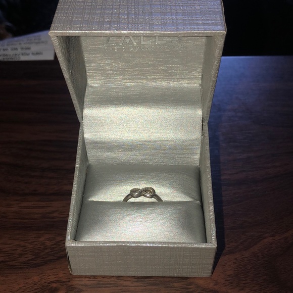 Infinity Ring - Picture 4 of 5
